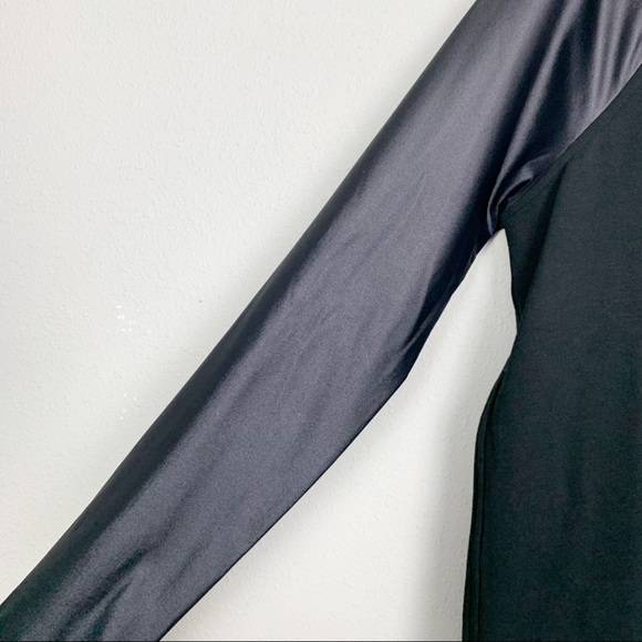 Victoria Sport Silky Sleeve Sweatshirt - Picture 3 of 7